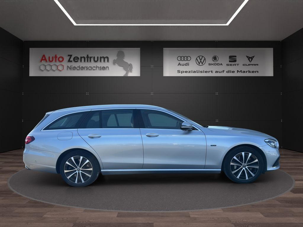 Mercedes-Benz E 300 2021