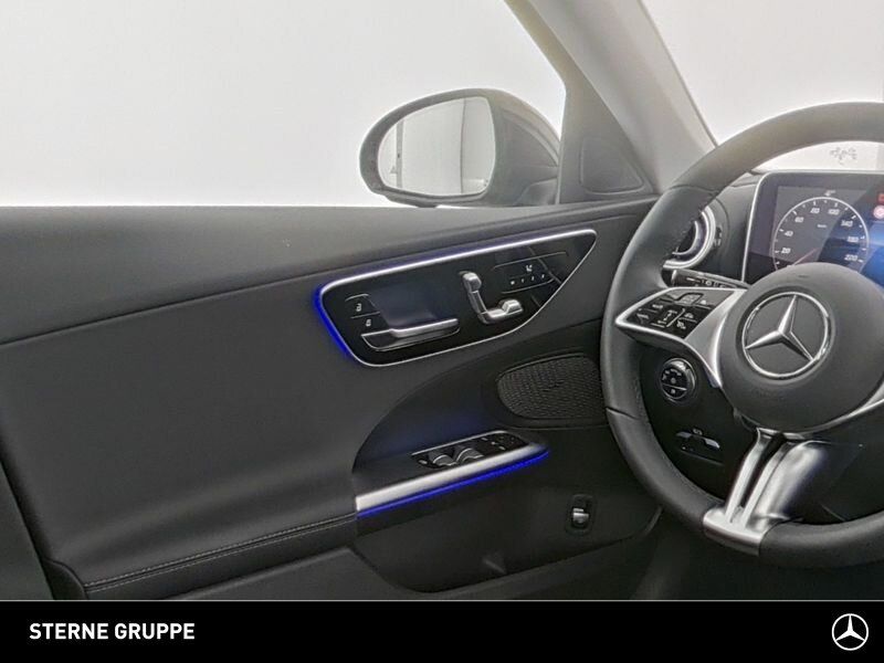 Mercedes-Benz C 200 2025