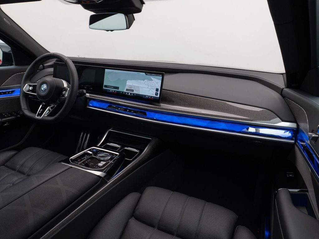 BMW i7 2023