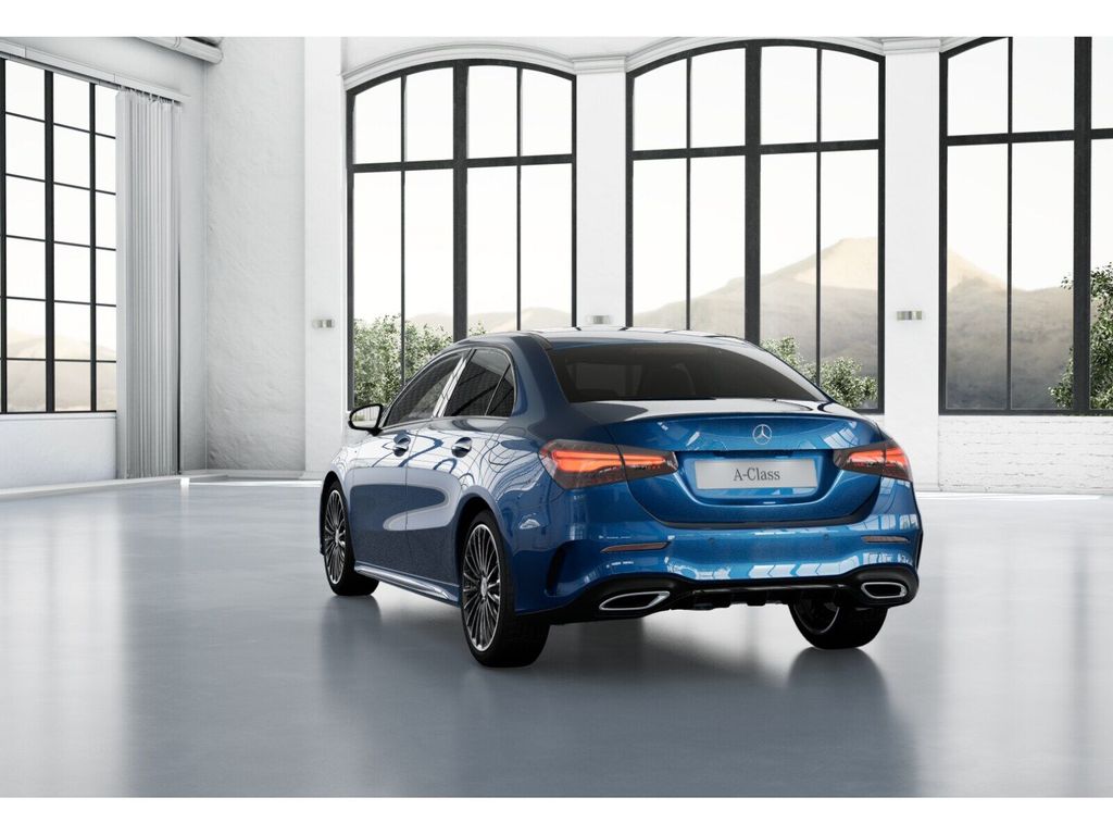 Mercedes-Benz A 220 2024
