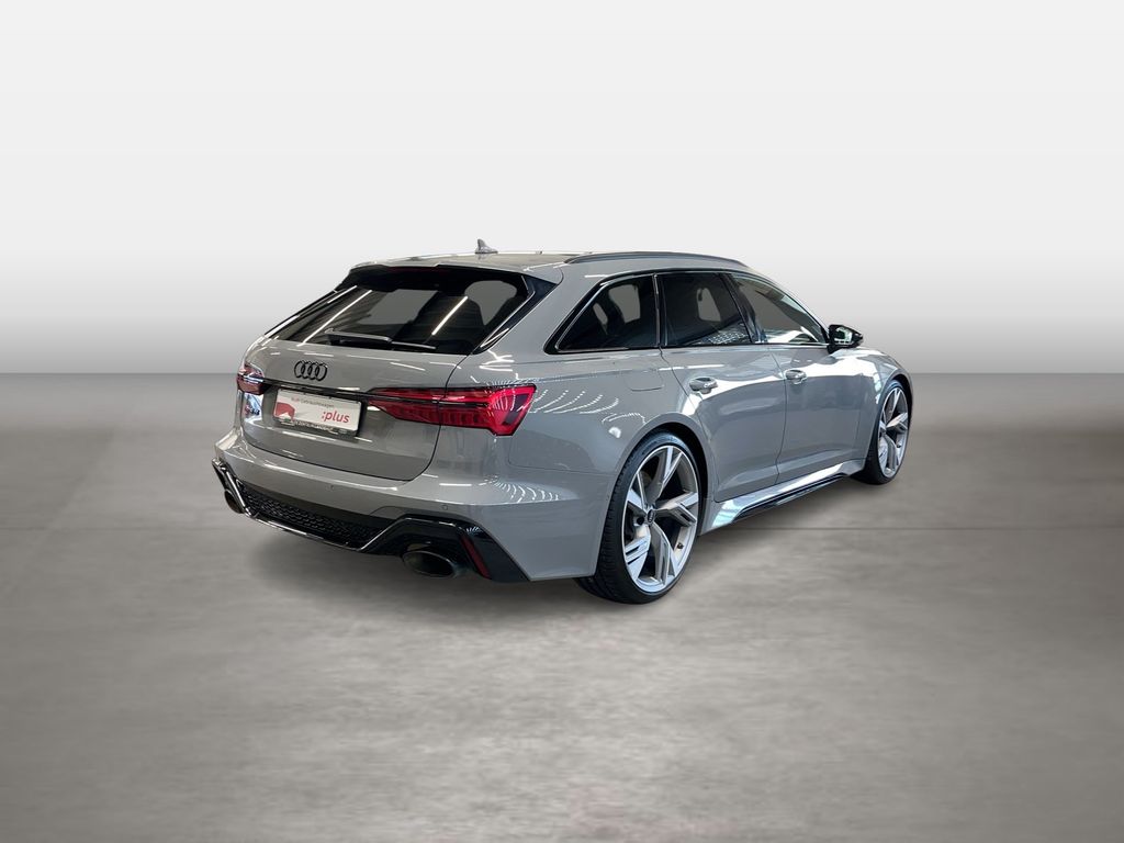 Audi RS6 2021