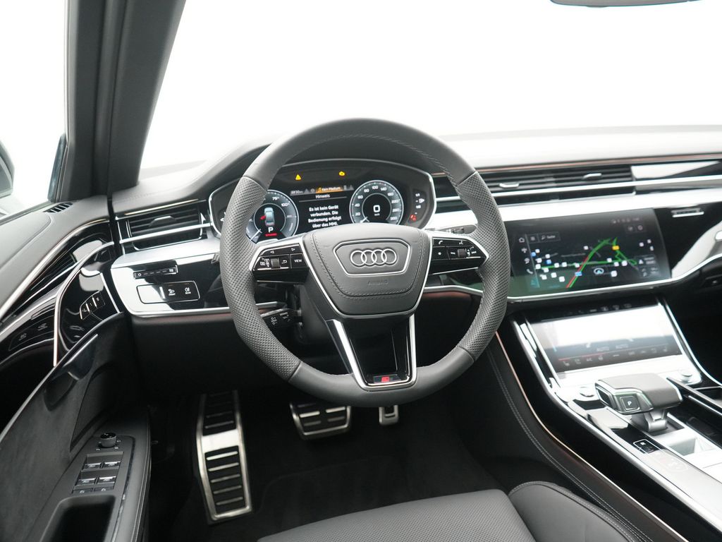 Audi A8 2024