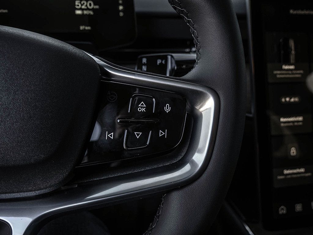 Volvo ES90