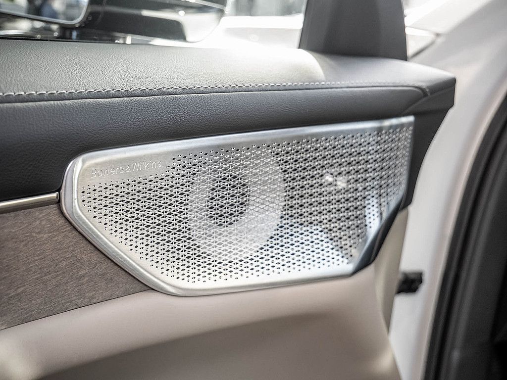 Volvo ES90