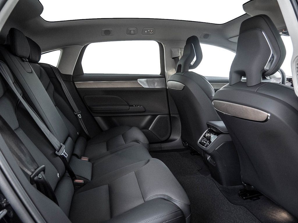 Volvo ES90