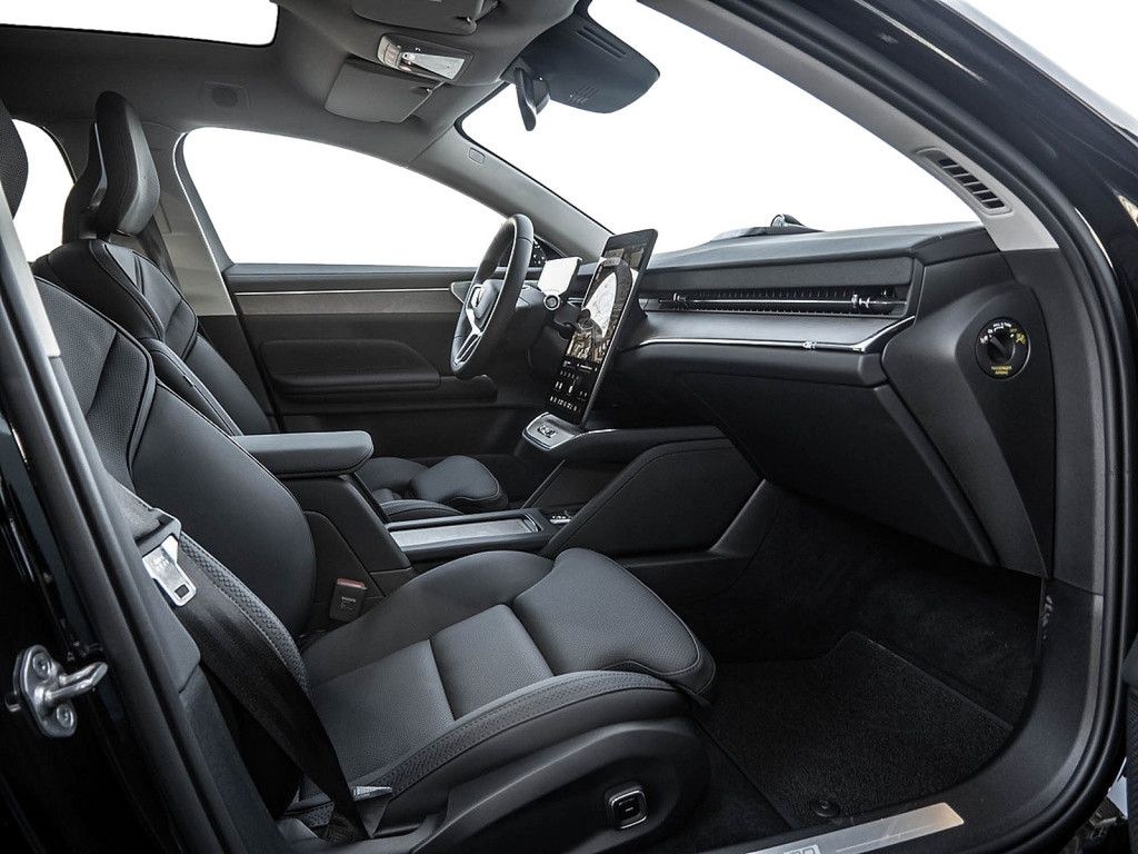 Volvo ES90