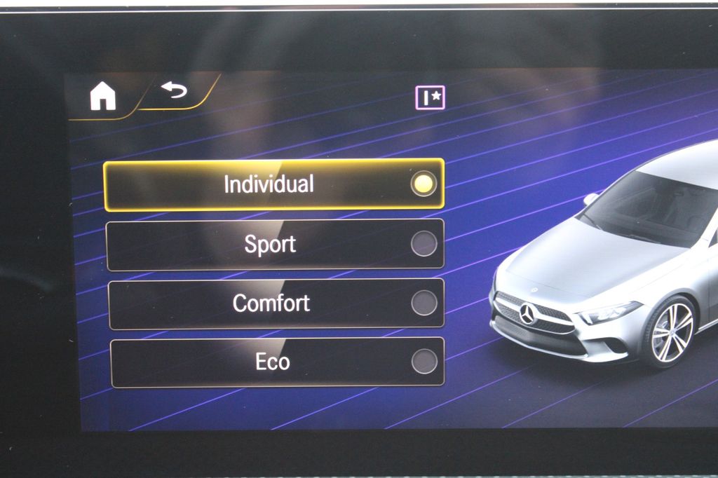 Mercedes-Benz A 220 2022