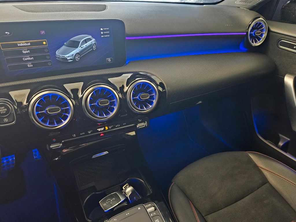 Mercedes-Benz A 220 2022