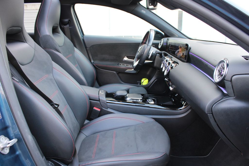 Mercedes-Benz A 220 2022