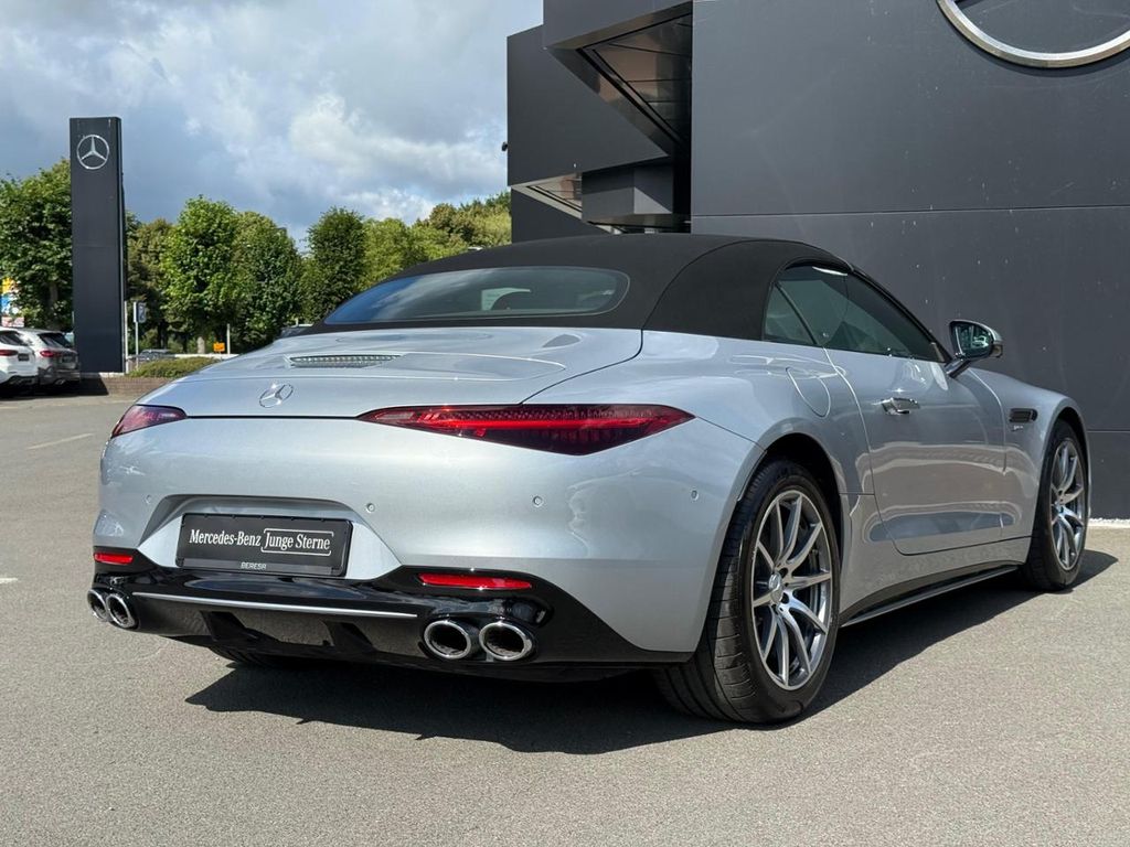 Mercedes-Benz SL 43 AMG 2024