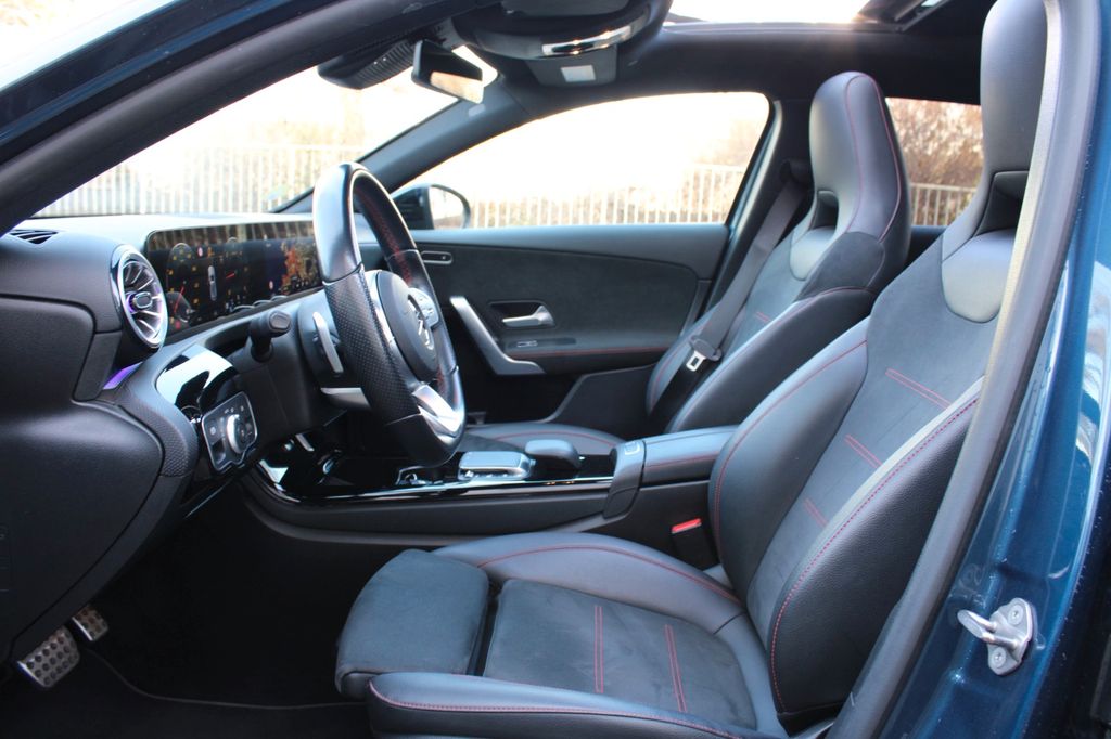 Mercedes-Benz A 220 2022