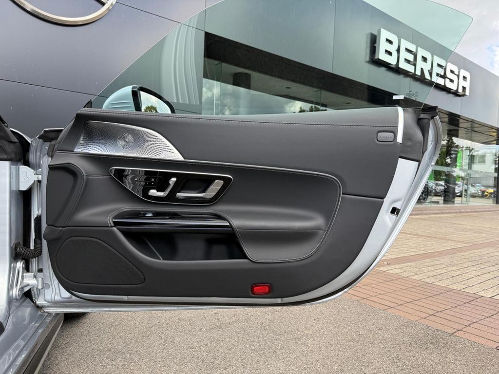 Mercedes-Benz SL 43 AMG 2024