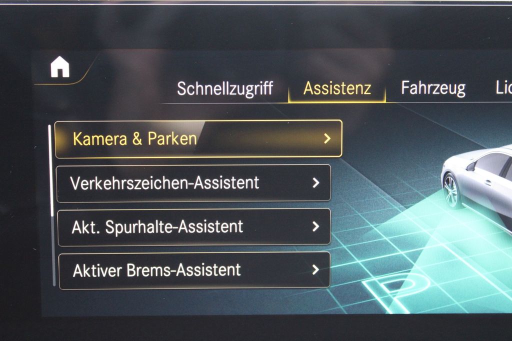 Mercedes-Benz A 220 2022