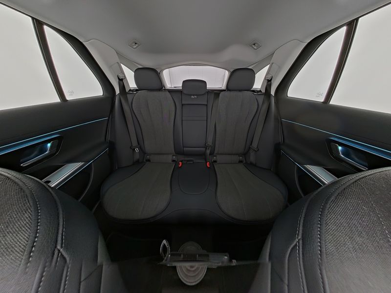 Mercedes-Benz E 200 2024