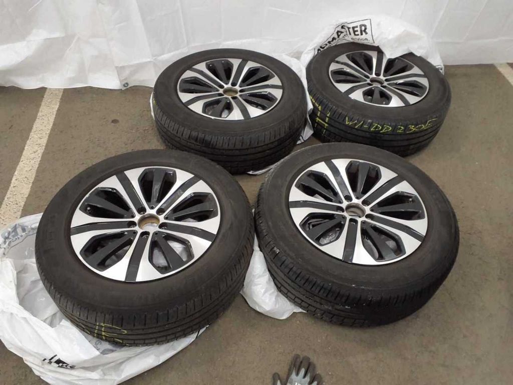 Mercedes-Benz GLC 300 2020