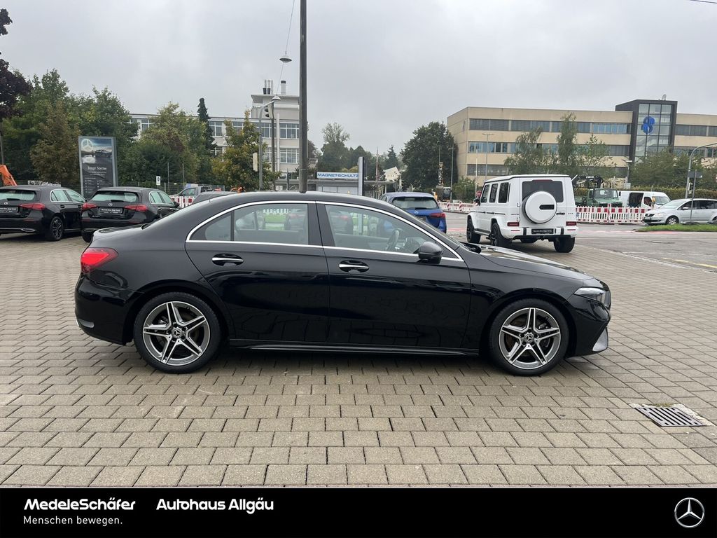 Mercedes-Benz A 220 2024