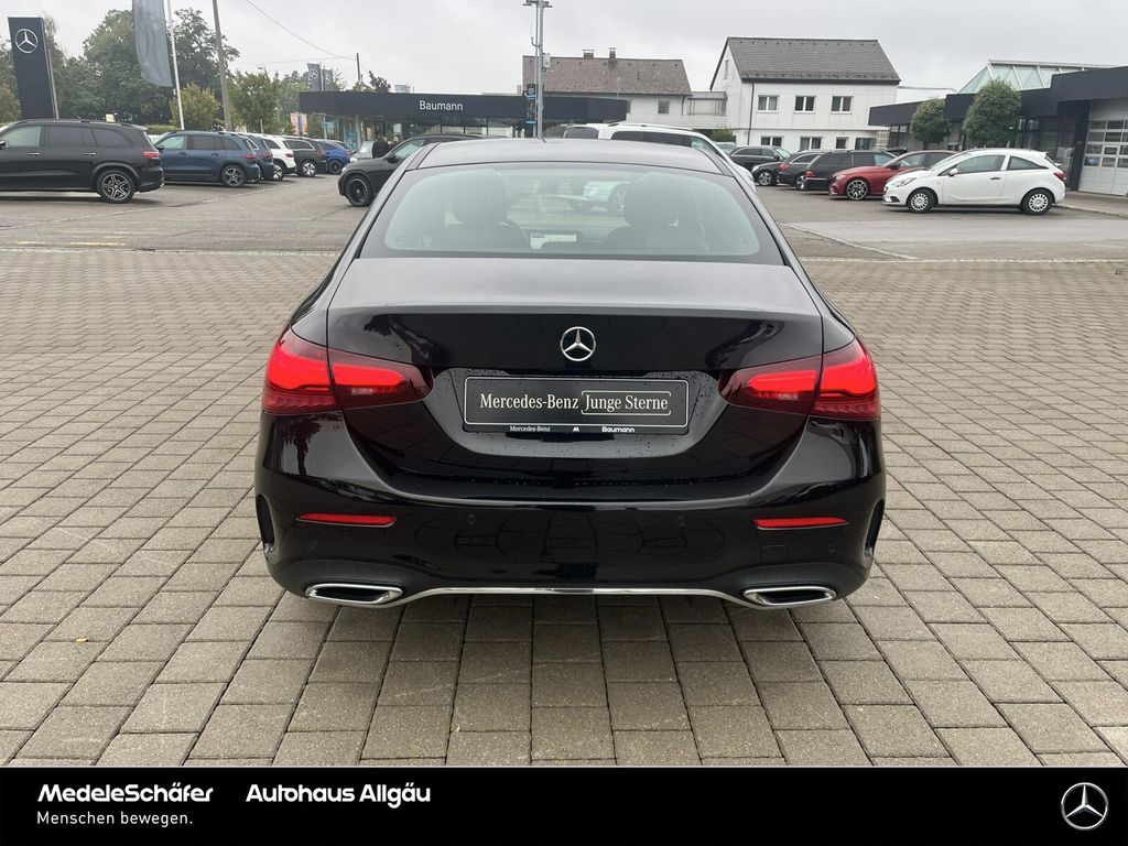 Mercedes-Benz A 220 2024