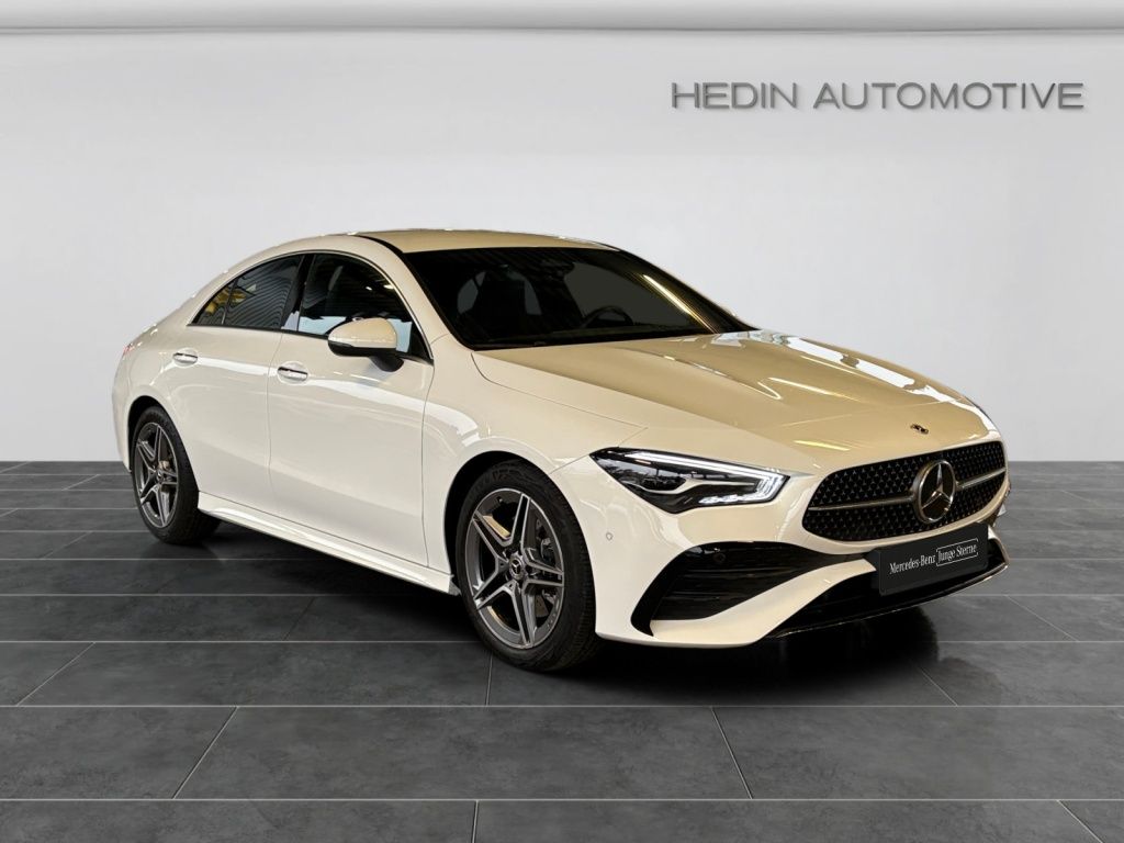 Mercedes-Benz CLA 200 2025