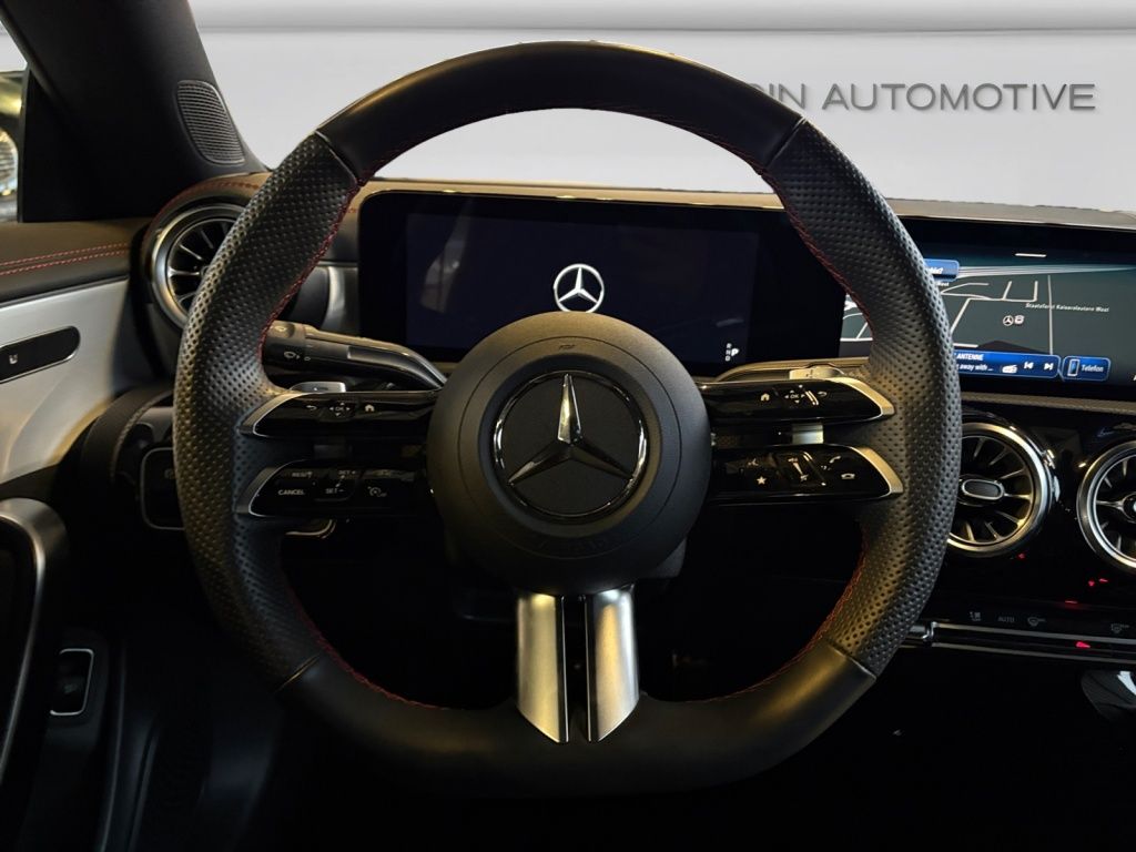 Mercedes-Benz CLA 200 2025