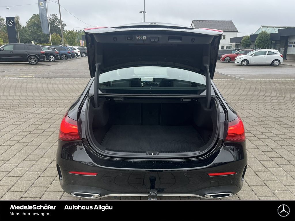 Mercedes-Benz A 220 2024