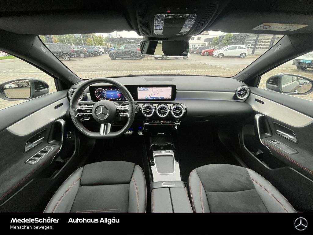 Mercedes-Benz A 220 2024