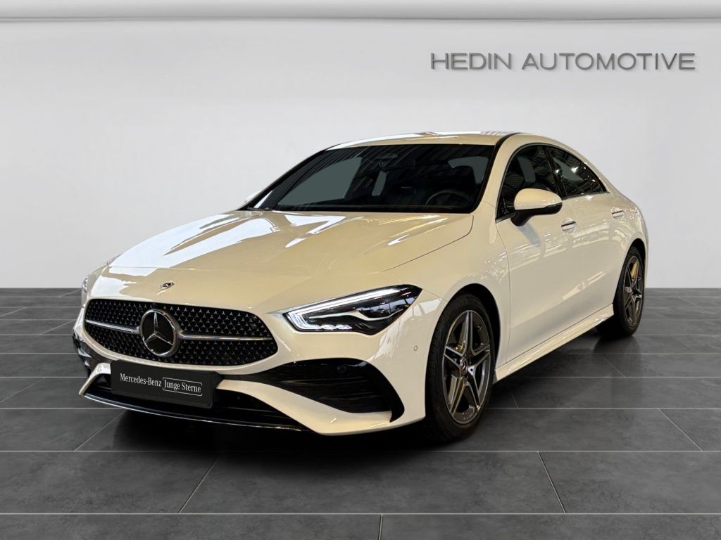 Mercedes-Benz CLA 200 2025
