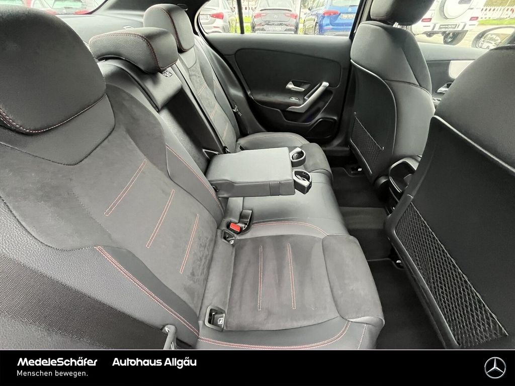 Mercedes-Benz A 220 2024