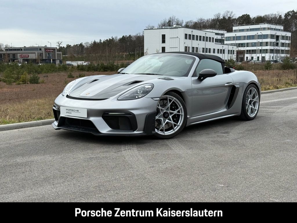 Porsche Boxster 2024