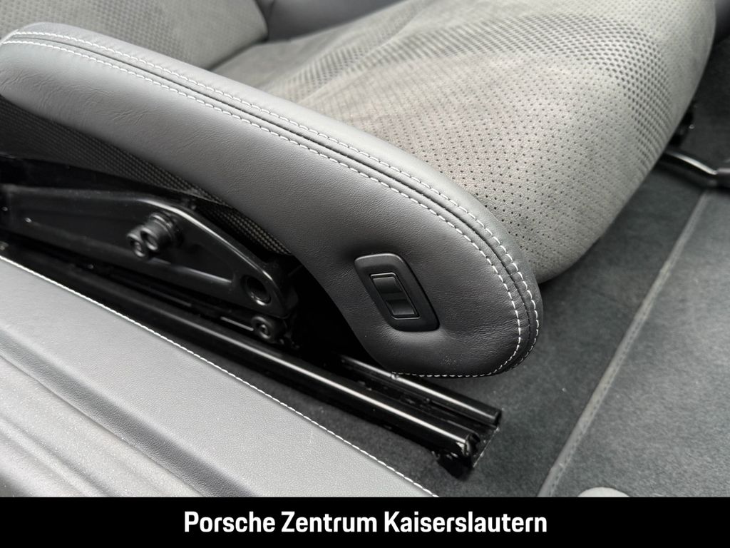 Porsche Boxster 2024