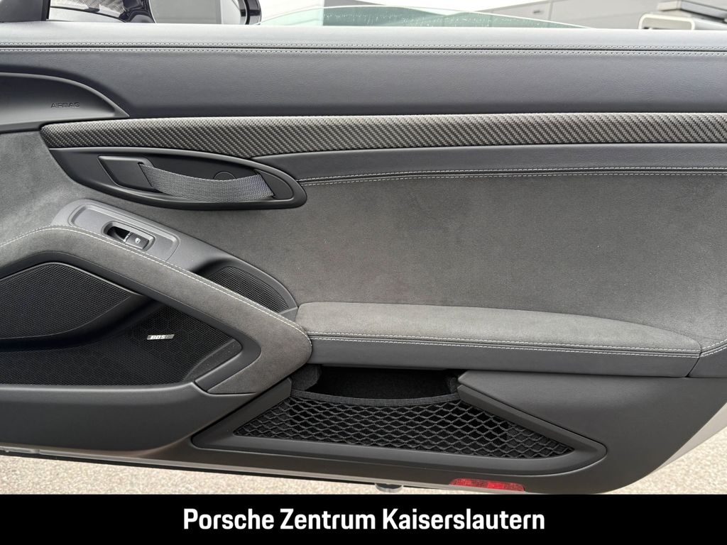 Porsche Boxster 2024