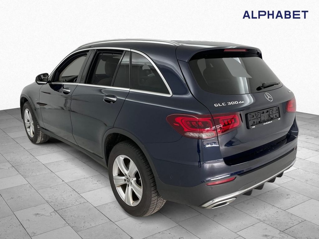 Mercedes-Benz GLC 300 2021