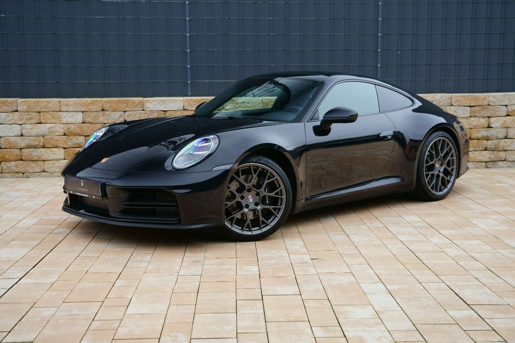 Porsche 992 2025