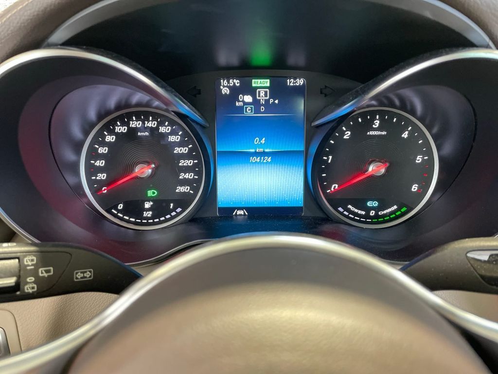 Mercedes-Benz GLC 300 2021