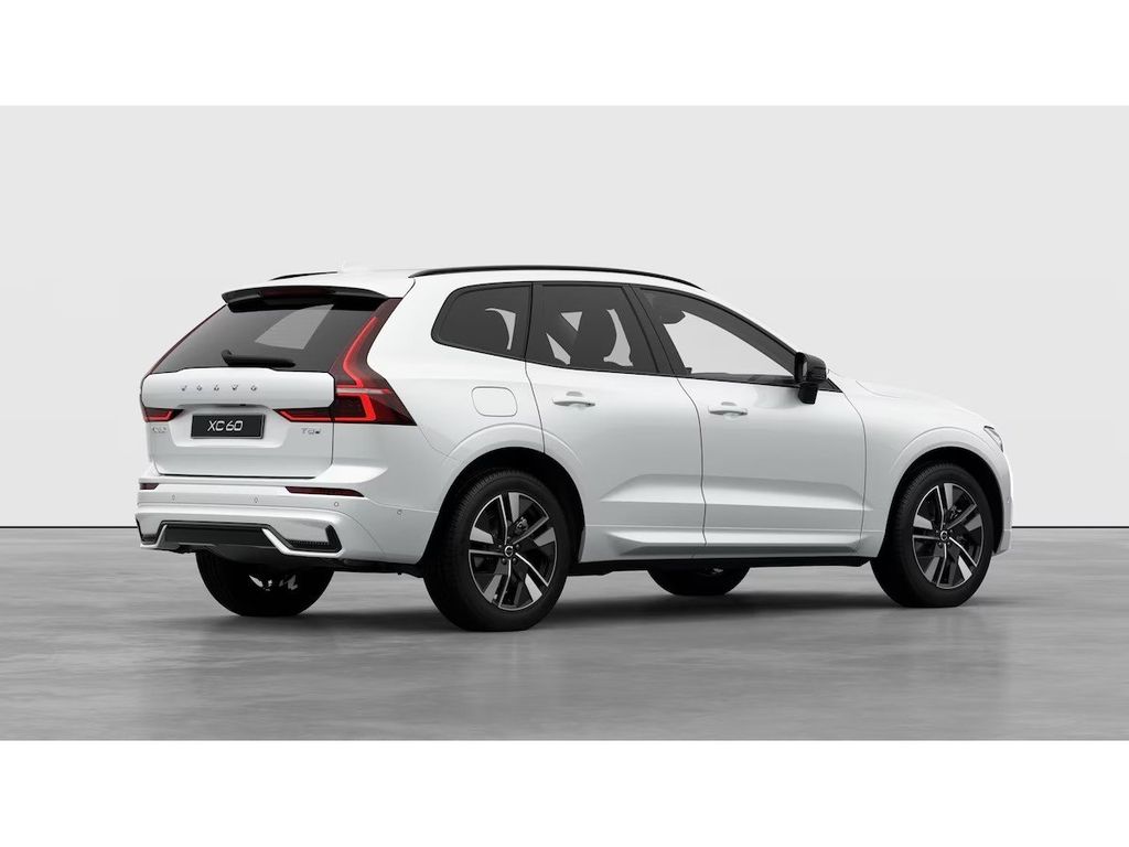 Volvo XC60 2025