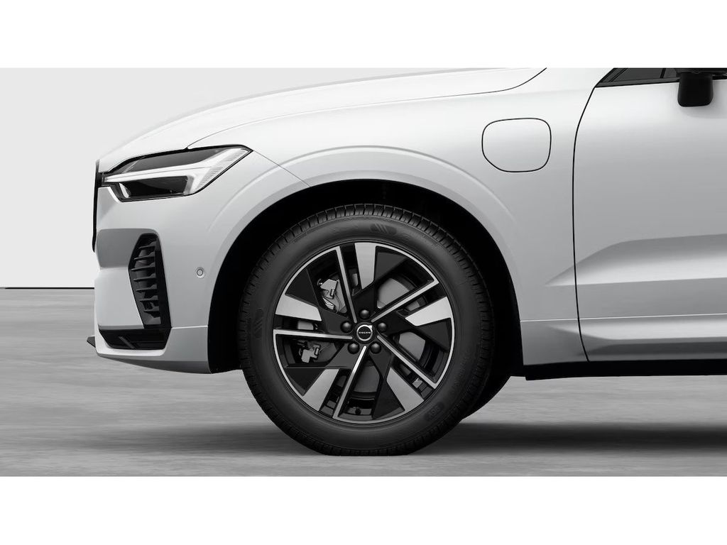 Volvo XC60 2025