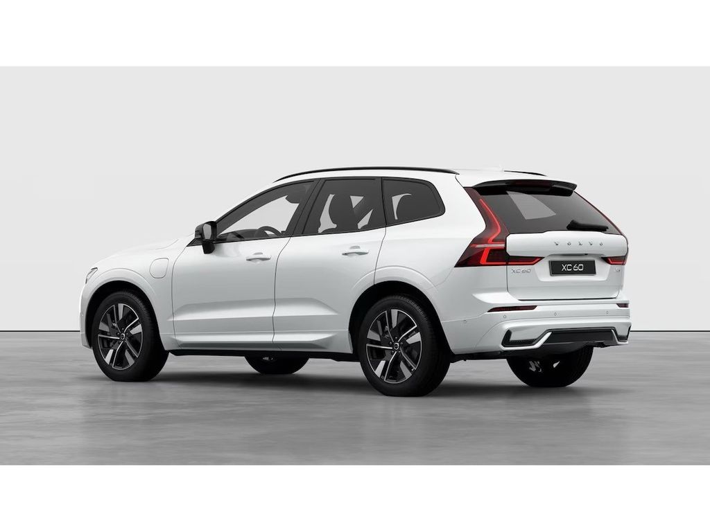 Volvo XC60 2025