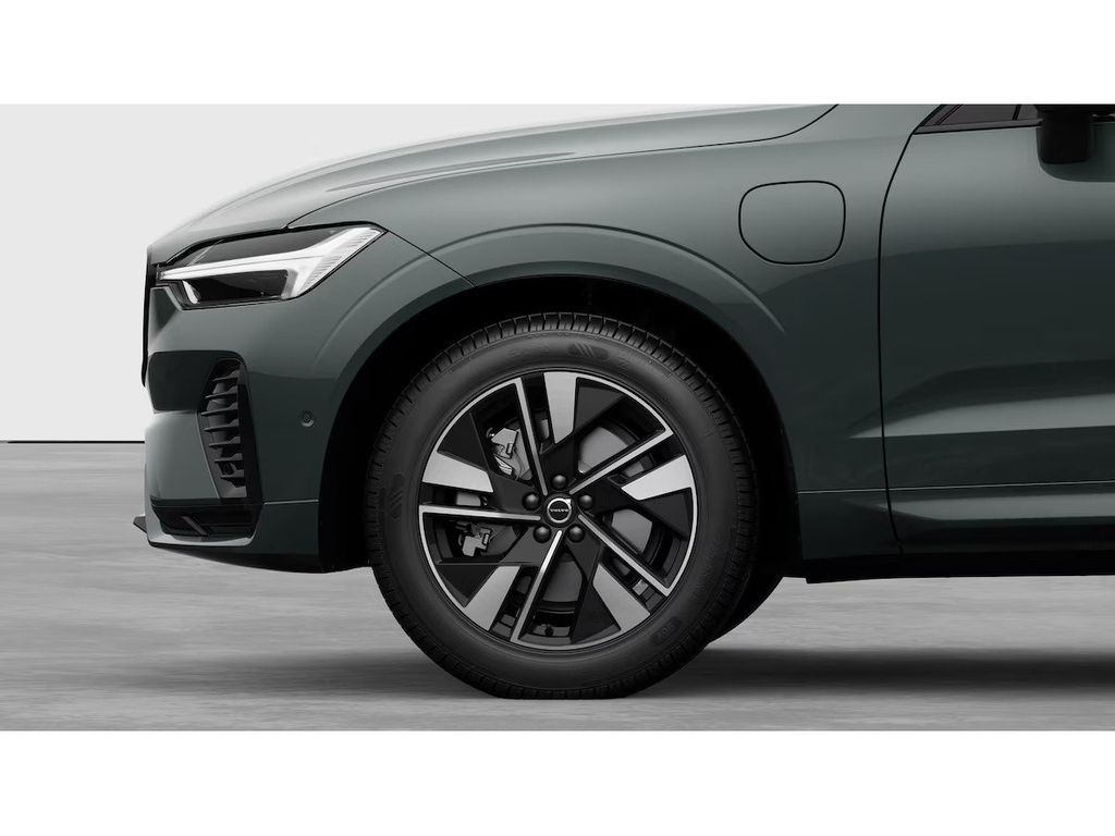 Volvo XC60 2025