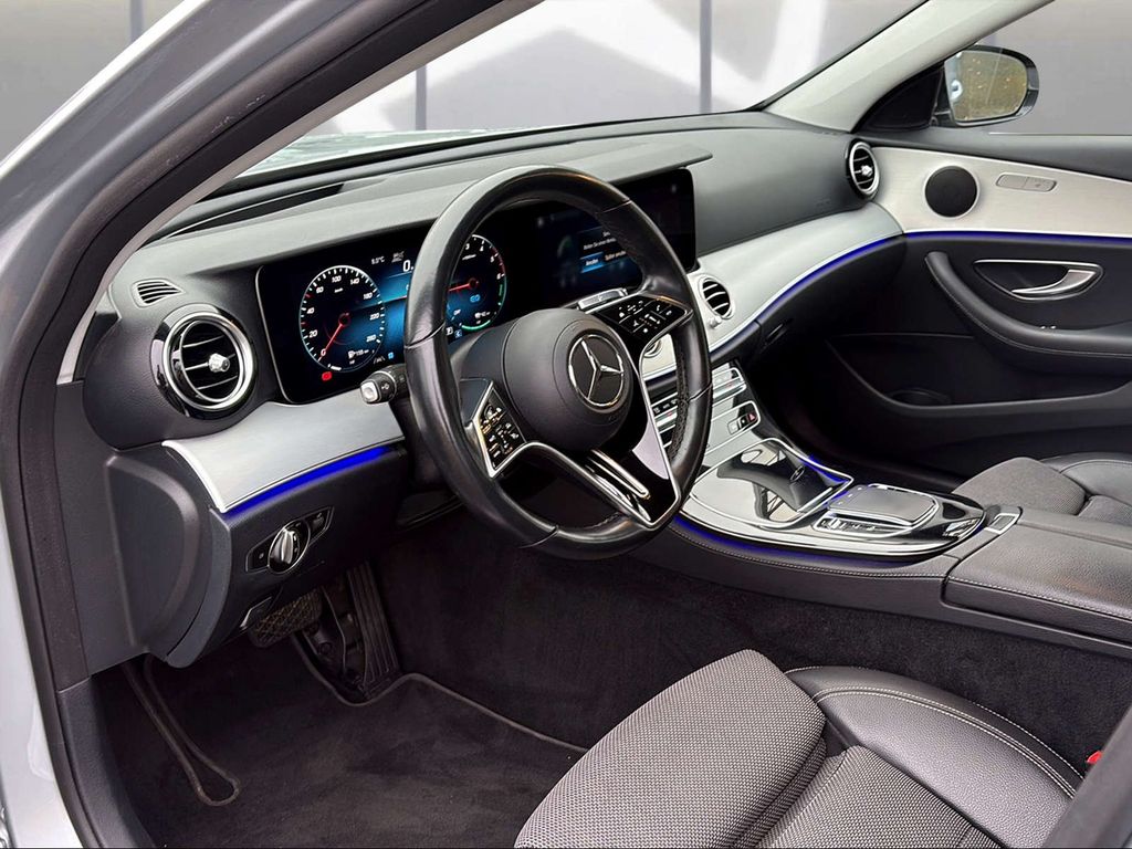 Mercedes-Benz E 300 2021
