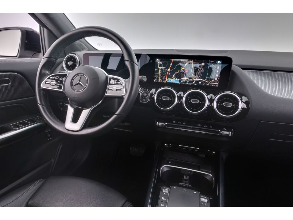 Mercedes-Benz GLA 200 2020