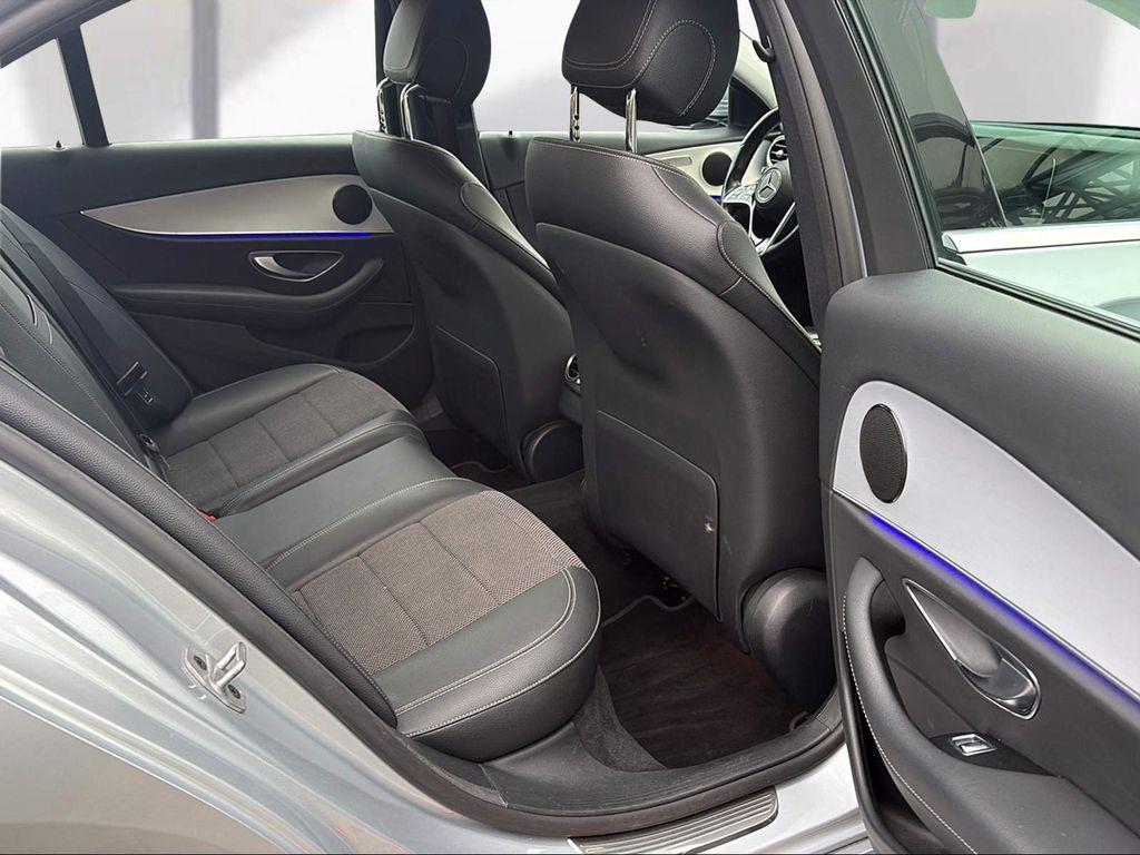 Mercedes-Benz E 300 2021