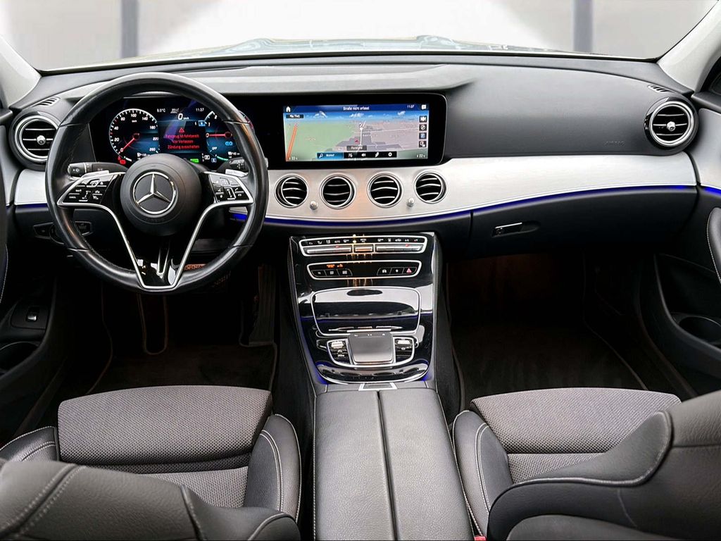 Mercedes-Benz E 300 2021