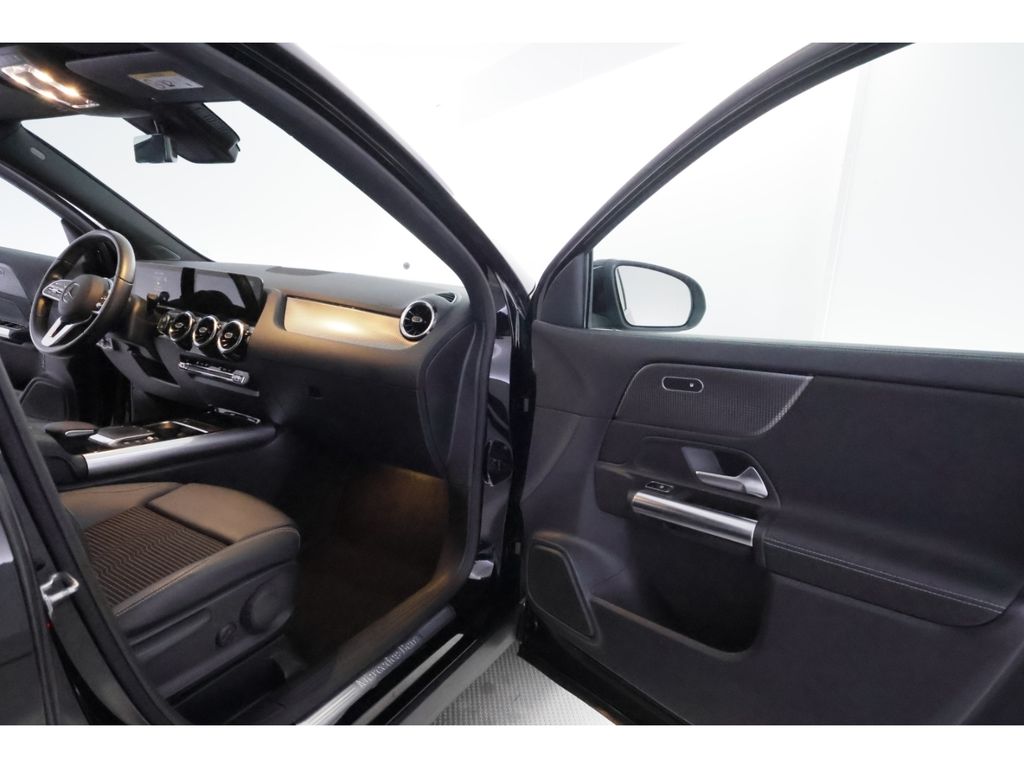 Mercedes-Benz GLA 200 2020