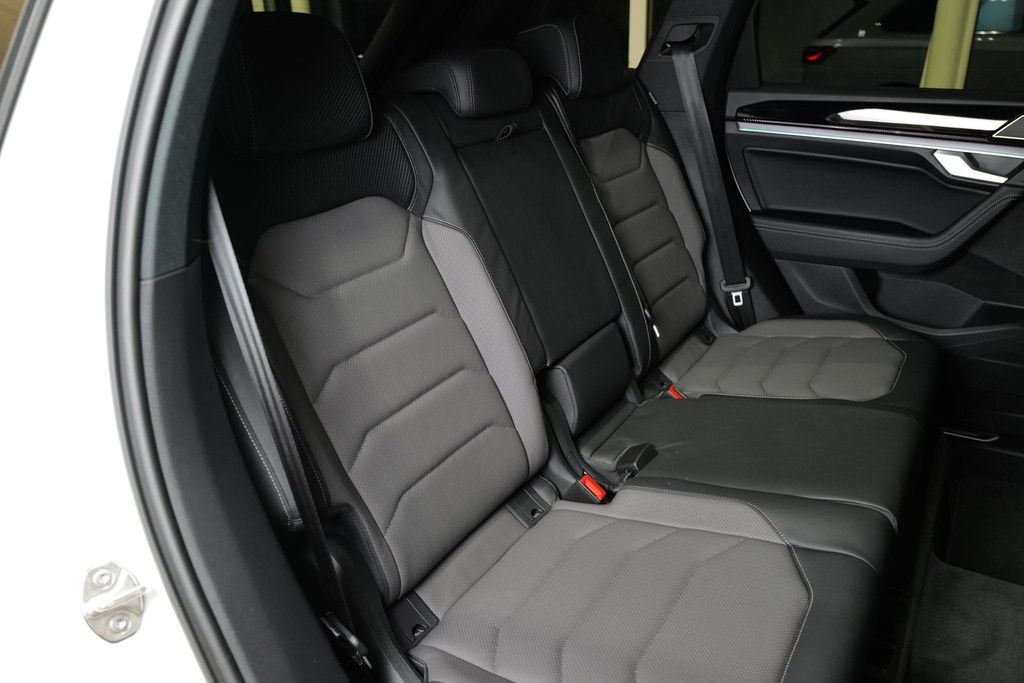 Volkswagen Touareg 2025