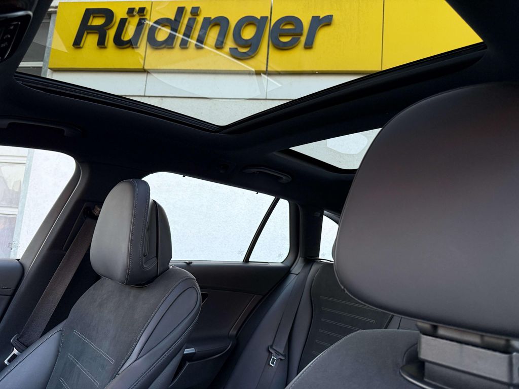 Mercedes-Benz C 200 2023