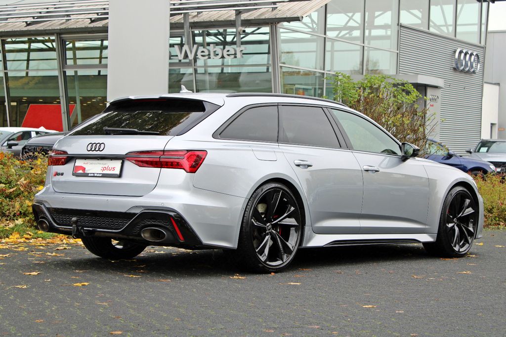 Audi RS6 2024