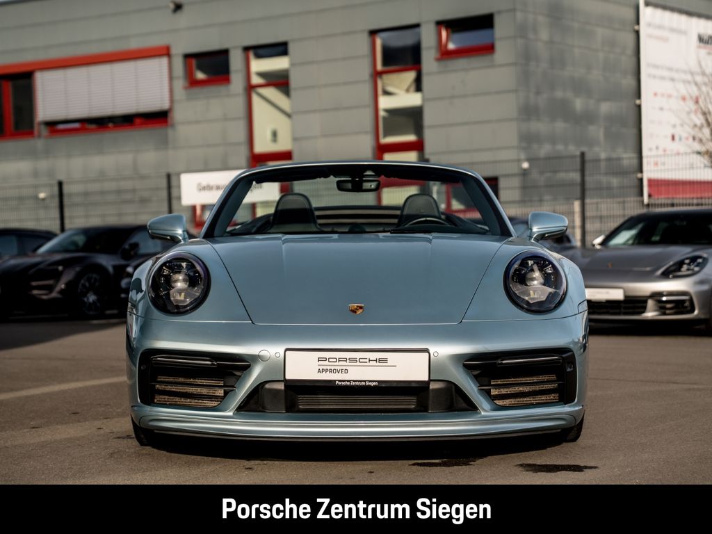 Porsche 992 2023