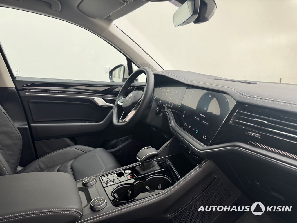 Volkswagen Touareg 2025