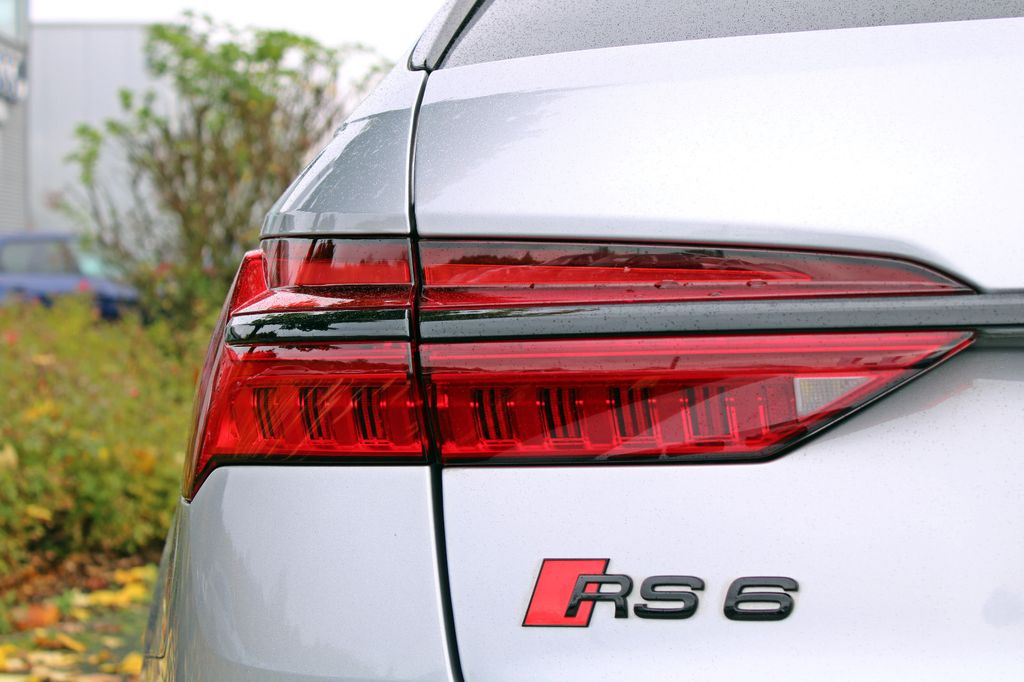 Audi RS6 2024