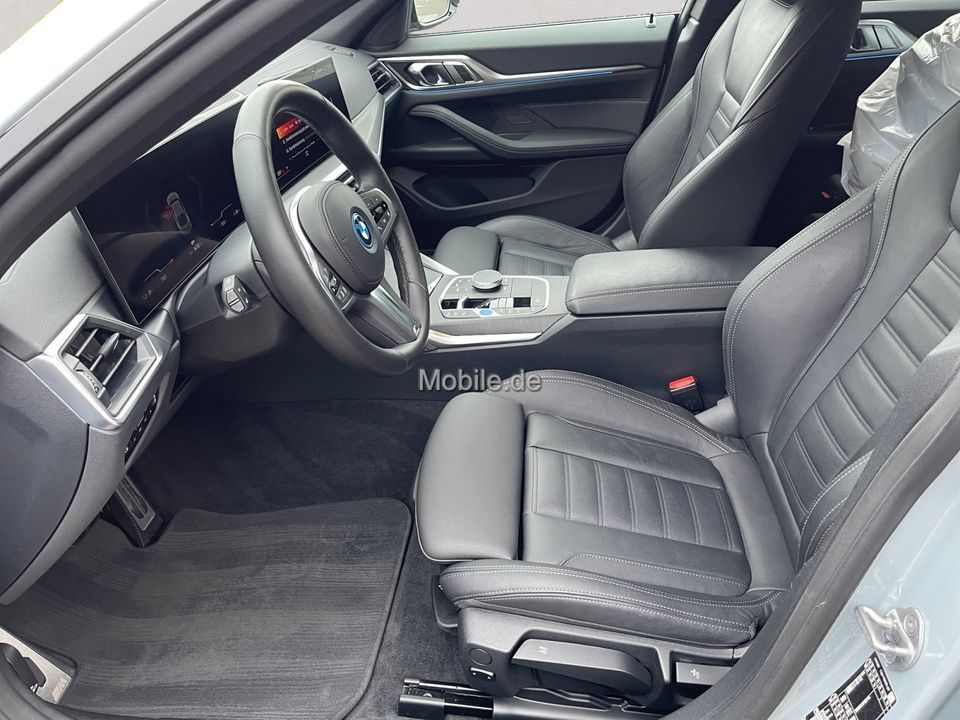 BMW i4 2023