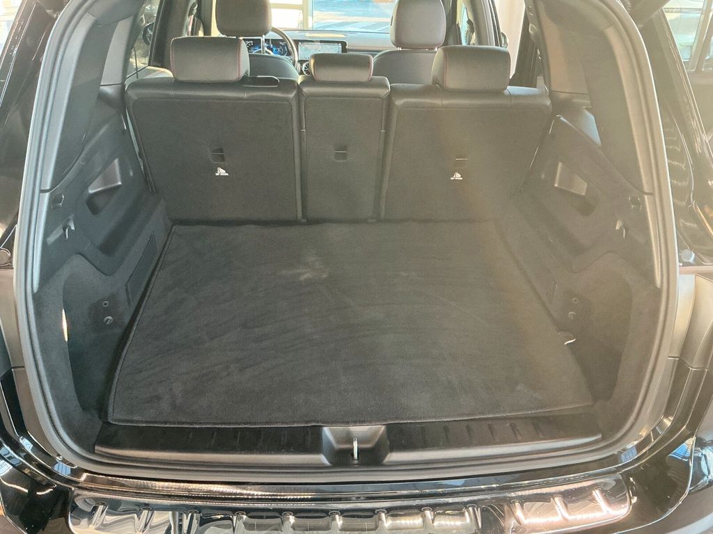 Mercedes-Benz EQB 2022